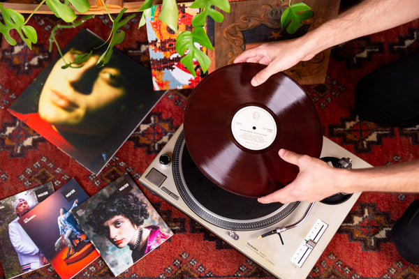 Disco de vinil colorido prensado para o clube